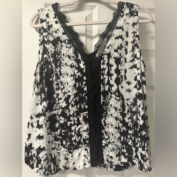 BCBG Coco lace trimmed silk top - Picture 4 of 9